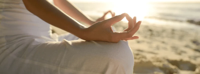 Online Raja (Koninklijke) Yoga + ontspanningsoefeningen (2-wekelijks)