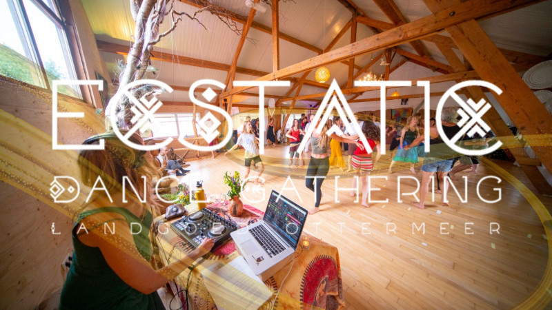 Ecstatic Dance Gathering: Mantra zingen & DJ De Nachtpapegaai