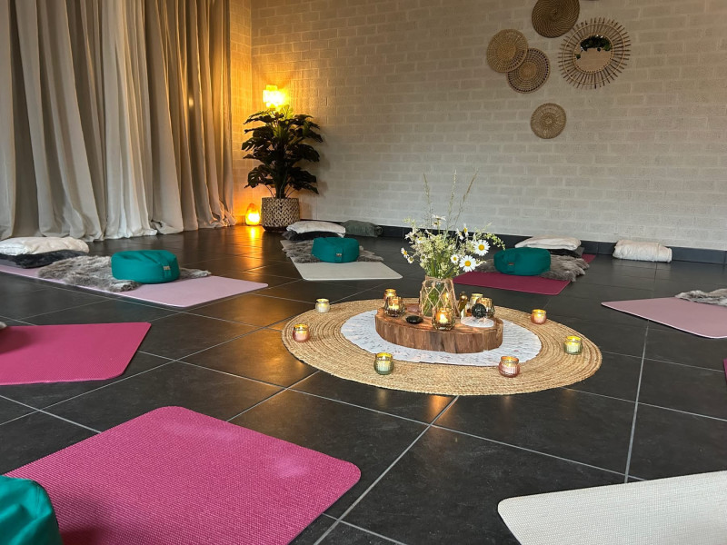 Y.I.N Yoga Cikel⭕️ - Yoga, Travail énergétique, Connexion