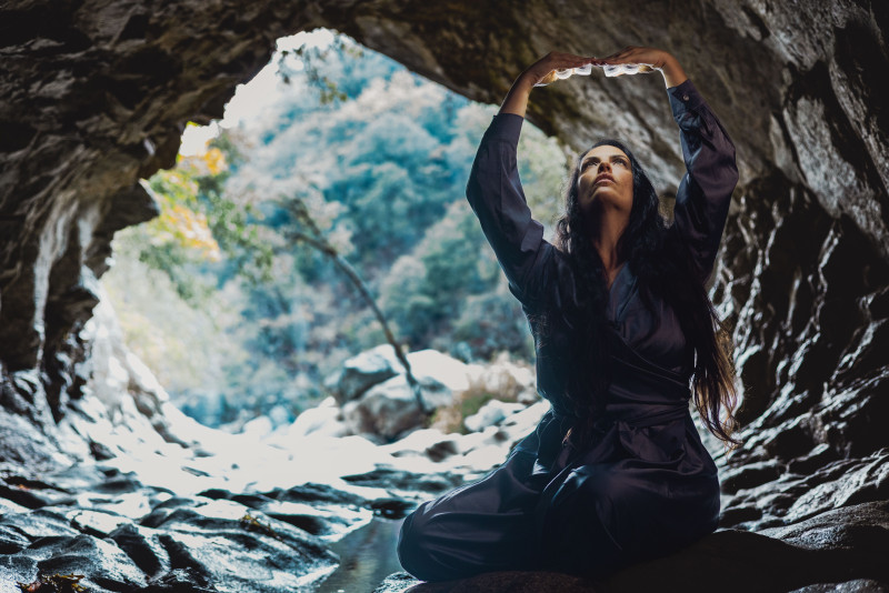 Marya Stark | The Ruby Womb | Women's Vocal Alchemy Workshop - Women's Workshops, Healing, Self-expression