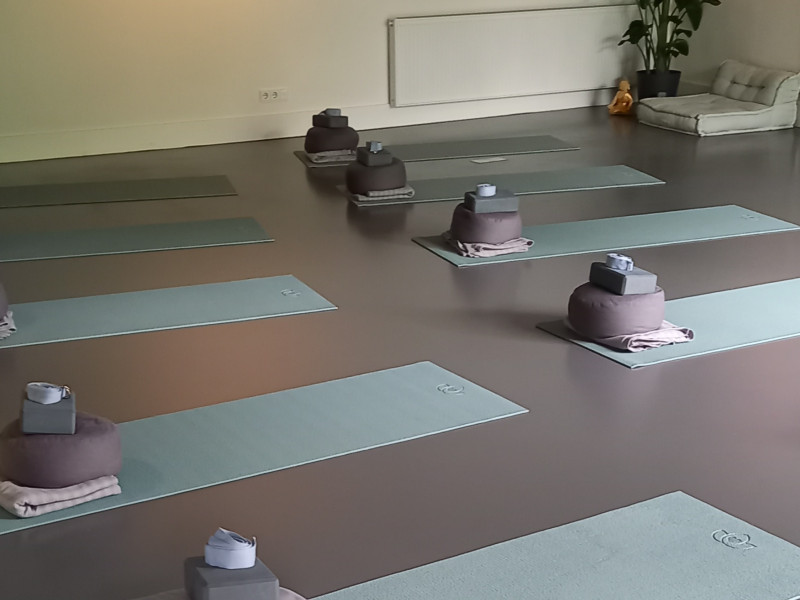 Herstel Restorative Yoga
