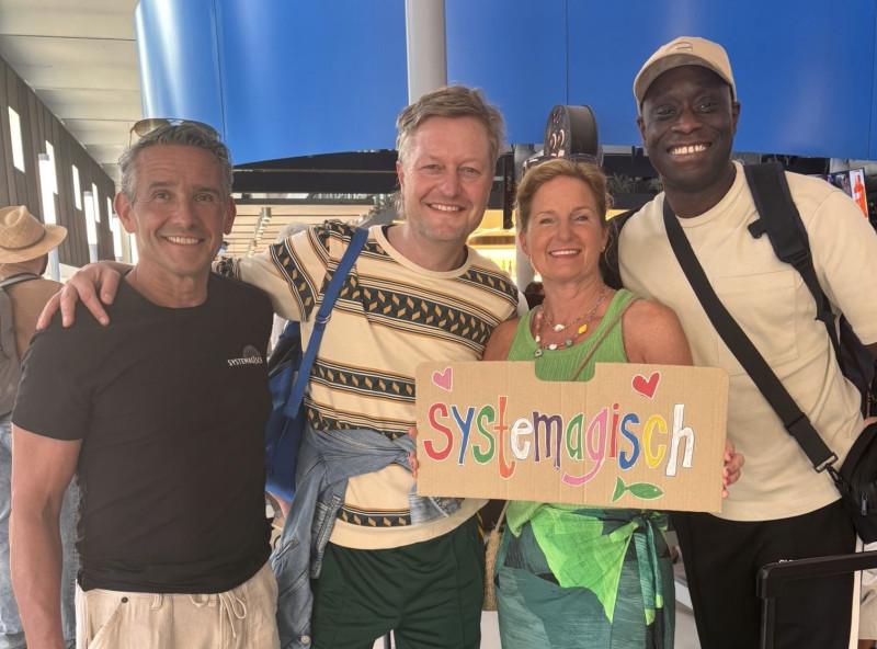 Familieopstelling Curaçao - Family Constellations, Systemic Work, Family System