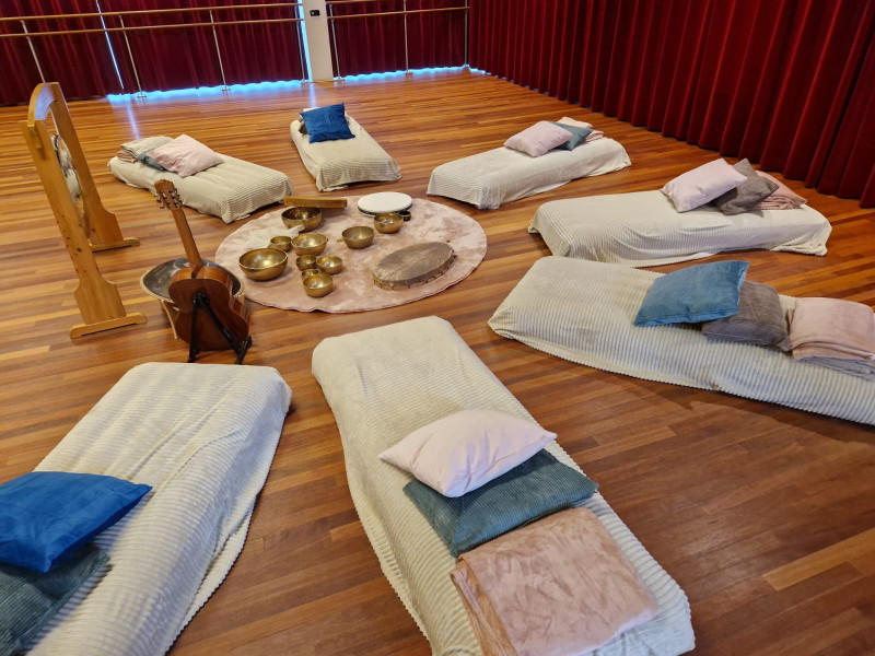 KLANK - Heart Opening Sound Bath - Klankschalen, Klankbad, Handpan