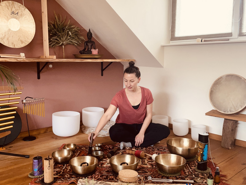 ✨ 𝓗𝓮𝓪𝓵𝓲𝓷𝓰 𝓢𝓸𝓾𝓷𝓭 𝓙𝓸𝓾𝓻𝓷𝓮𝔂 ✨ 2-4 pers. - Singing Bowls, Sound Journey