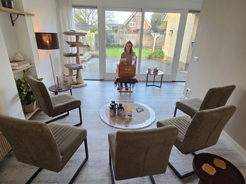 Mantra zingen huiskamer Westerhaar (twente) - Mantra Singing, Sanskrit Mantra Recitation, Singing Circle