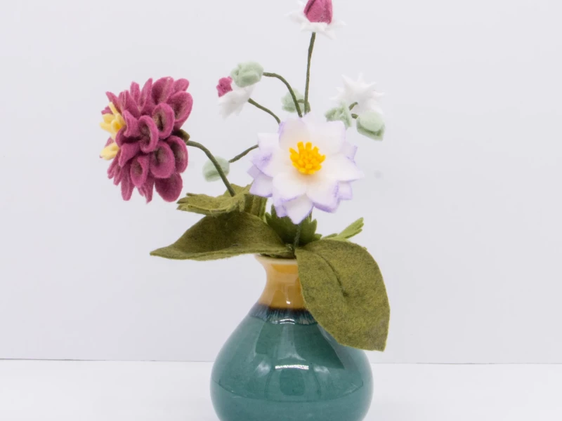 Kruidenbloemen maken van vilt