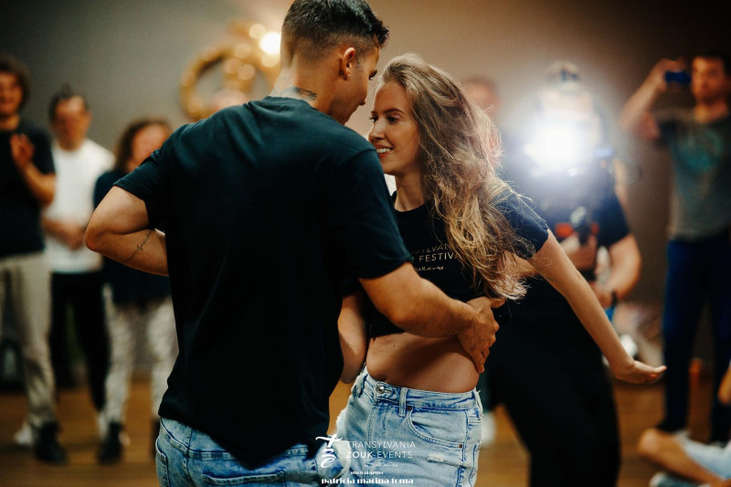 Lambada Netherlands presents Oeslle & Ola