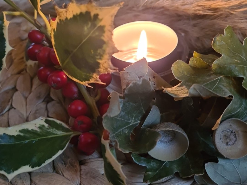 Yule feestje met drums, despacho, verhalen en vuur...