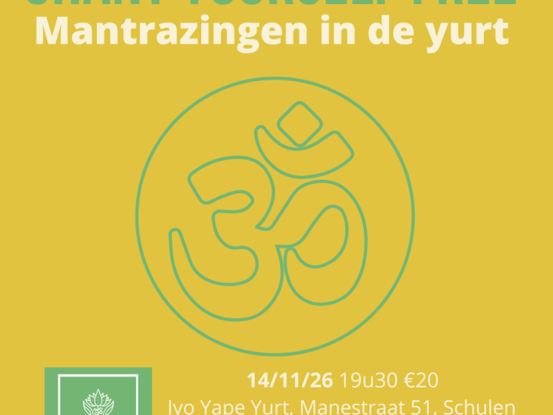 Mantrazingen in de Iyo Yape yurt