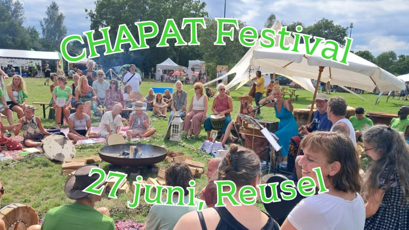 Mantra zangcirkel op Chapat Sjamanistisch Festival - Chant de mantras, Cercle de chant, Festivals