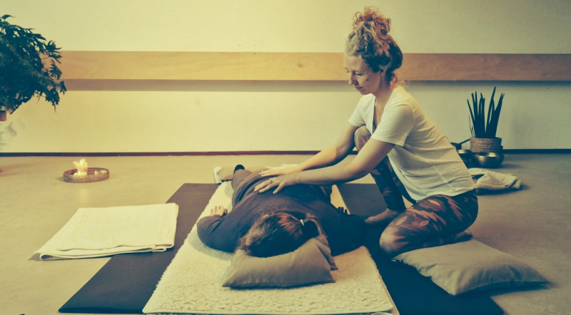 Introworkshop Thaise Yoga Massage - Hilversum - Massage, Lichaamswerk, Verbinding