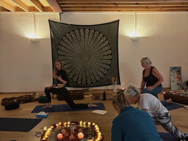 Flow journey: embodied yoga