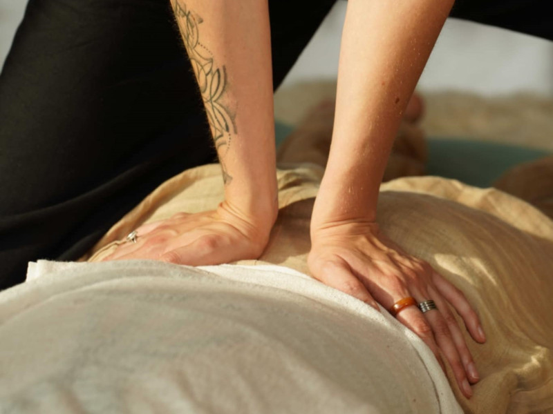The Art of Giving & Receiving massage - Duet Workshop