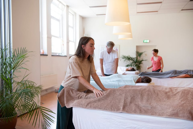 Introductiedag Opleidingen Masseur en Massagetherapeut - Bilthoven - Travail corporel, Massage, Autres ateliers