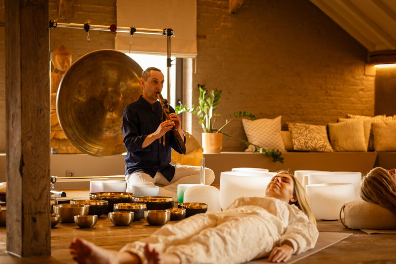 Healing Sound Journey. - Josananda