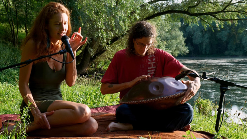 Sound healing journey met Fanny en Timo