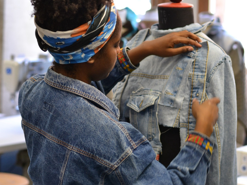 1:1 Basic Sewing Class
