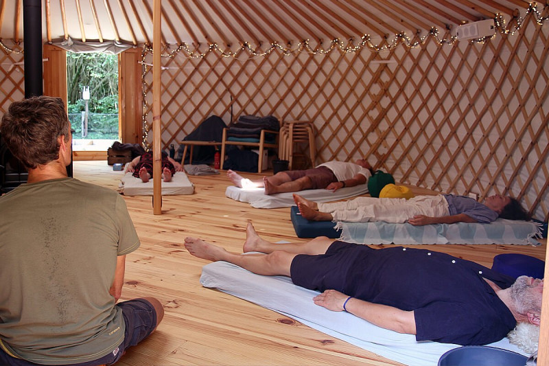 Ademcirkel in Yurt (Den Hout, NB) - 10 sep