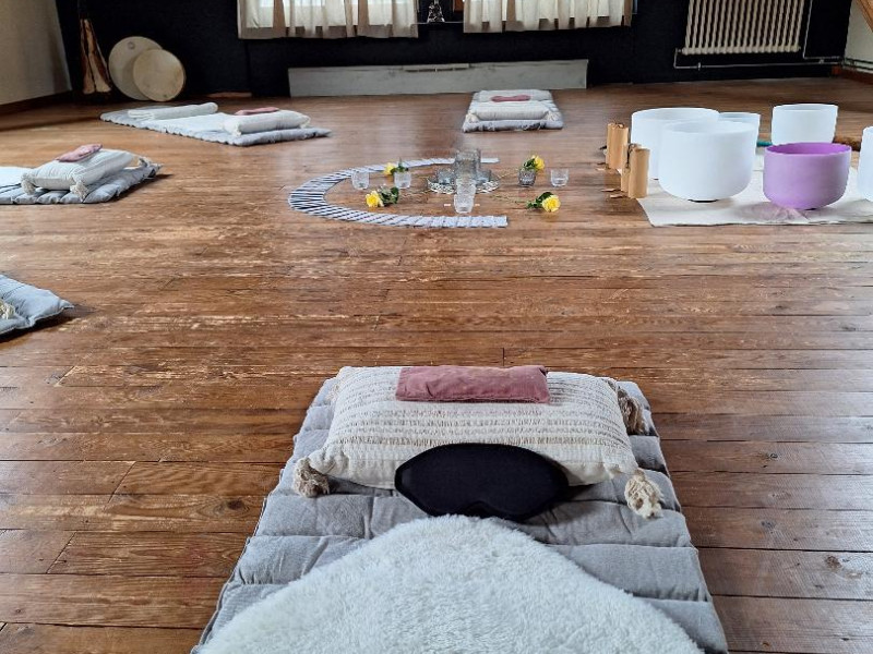 The Soft Landing - Morning Edition - Diepenbeek