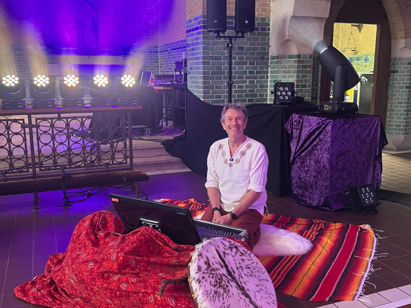 Lichtbad "klanken kleuren de avond"