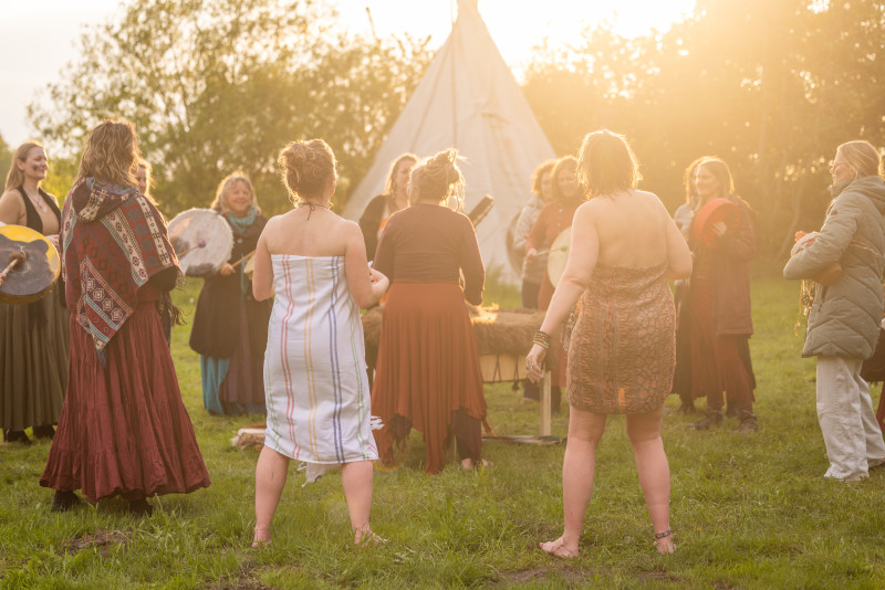 Wolf Women Weekend