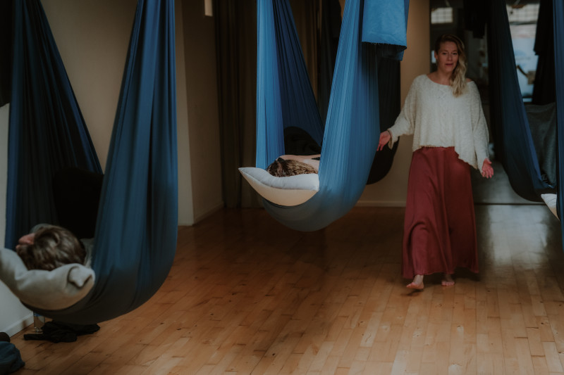 Klankbad in een hangmat 💠 zachte stroming
