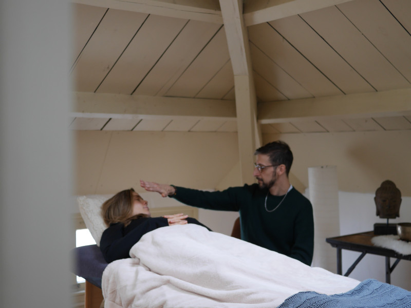 1:1 Hypnotherapy with Reiki Healing