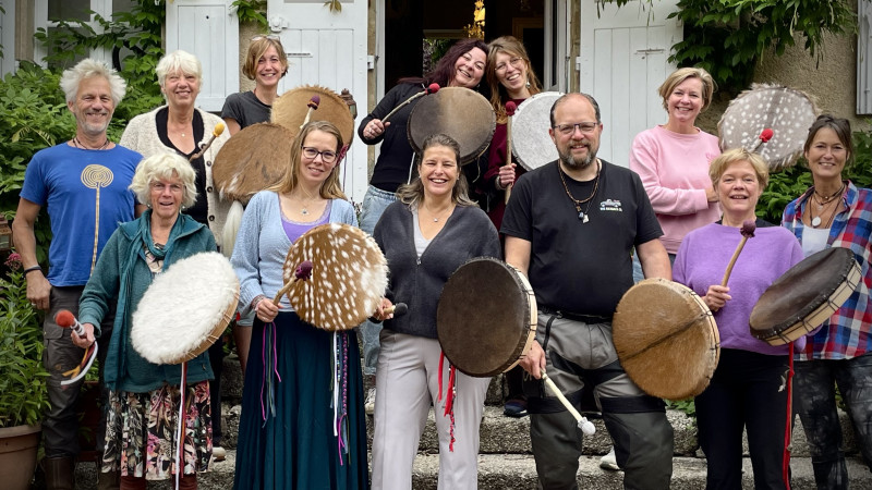 Retreat Bezielde Sjamanendrumbouw L'huis Preau (Fr)