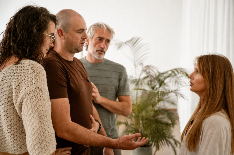 Opstellingsavond: Het spel van aantrekken en afstoten - Familieopstellingen, Systemisch werk, Relaties