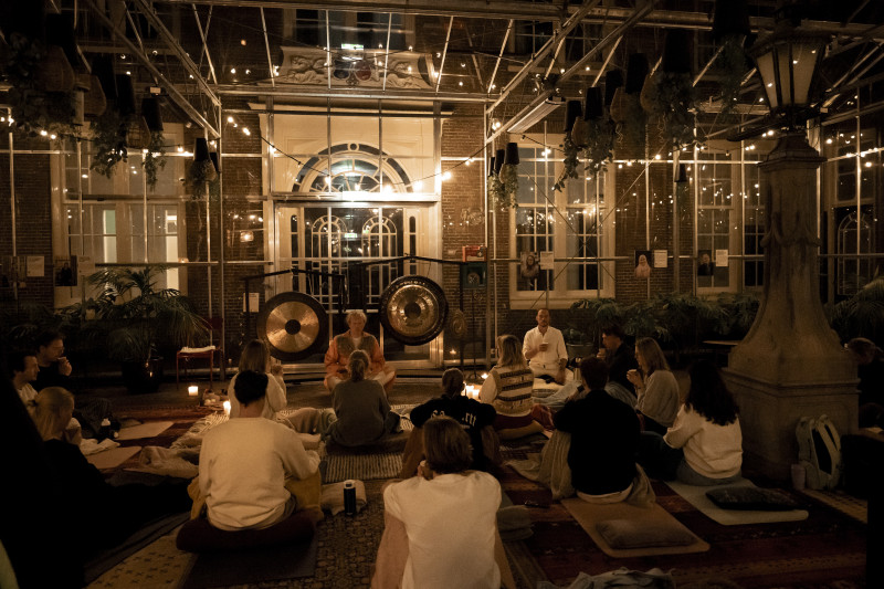 Gong & Cacao Ceremonie met Cacaosito en de Gongluider van Amsterdam - Viaje sonoro-baño de sonido, Ceremonia de cacao