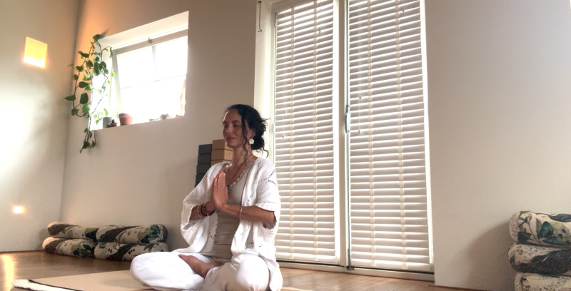 Shakti Dance Flowing Yoga en Klankschalen