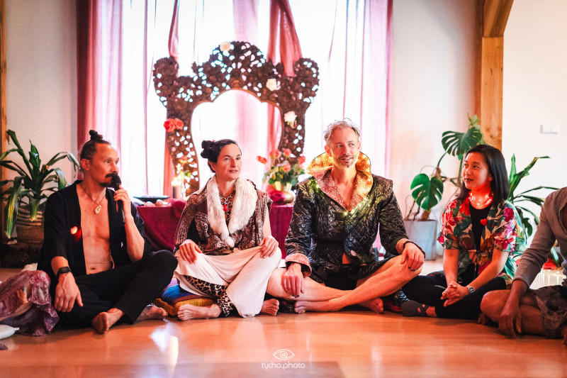 👑The Royal Temple (6) a Joyful Playground for Presence & Connection ✨ - Bewustzijnsontwikkeling, Tantra, Tempel