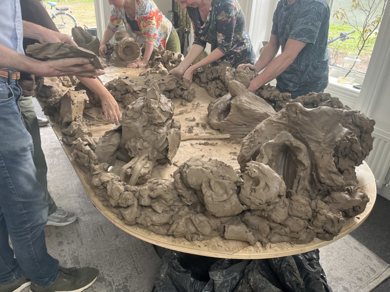 Oerklei - teambuilding - familie - workshop op aanvraag