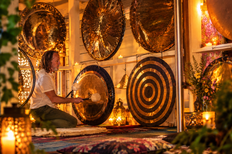 🕯️ Intuïtief Klankbad · Gongs & Kristallen Klankschalen