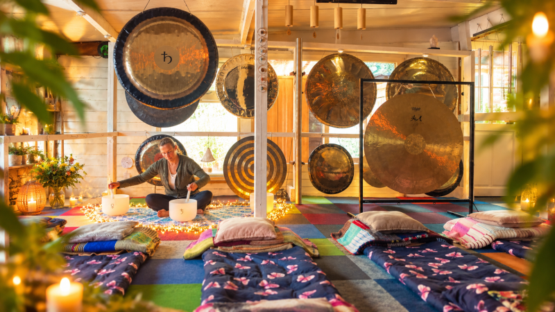 ❄️ Intuïtief Klankbad · Gongs & Kristallen Klankschalen