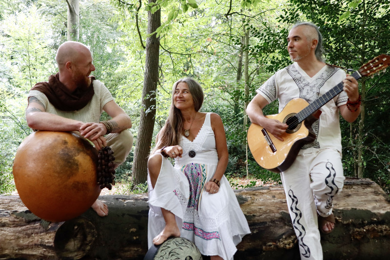 THE WHITE ARROW - Ceremonial concert 'Calling the Plants'