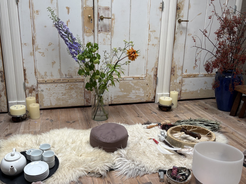 New Moon Restoration: A Trauma-Informed Moon Ceremony / Online