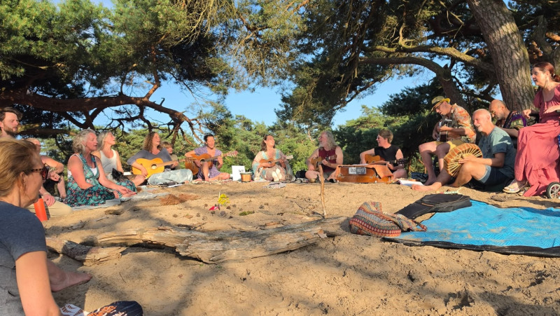 JaMantra Singing circle Soesterduinen - Mantra Singing, Singing Circle, Voice Expression
