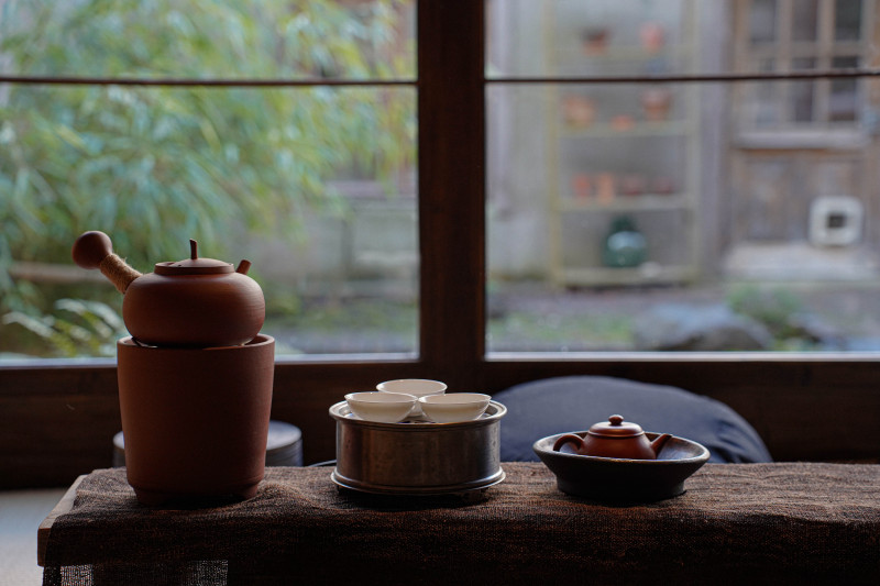 The Art of Chinese Tea — A Summer Journey with Exquisite Teas