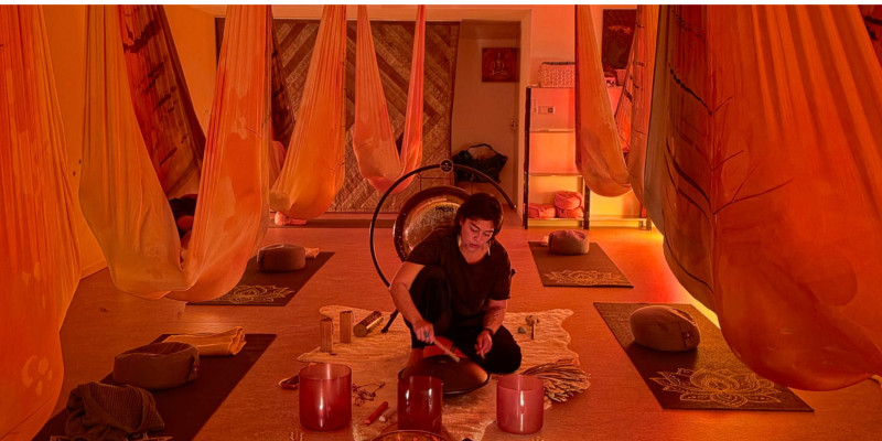 Aerial Sound Bath - Klankbad, Klankreis-Soundbath, Ontspanning