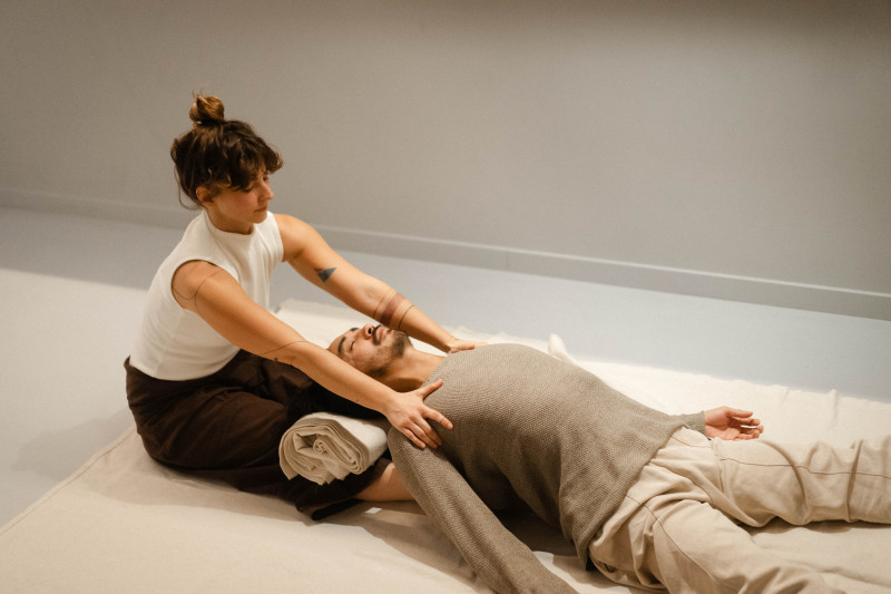 Individual holistic BODY-MIND alignment therapy (thai yoga massage)