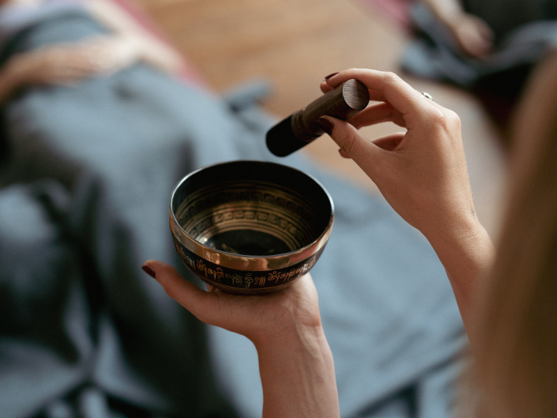 Deep Rest Journey: Cacao, Yin & Yoga Nidra
