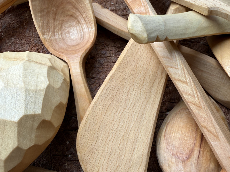 Workshop lepelsnijden uit vers hout. Maak. Vertraag. Geniet.