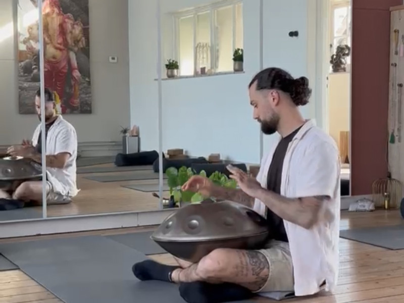 Mediteren met helende klanken / handpan. - Handpan, Meditación, Desarrollo espiritual