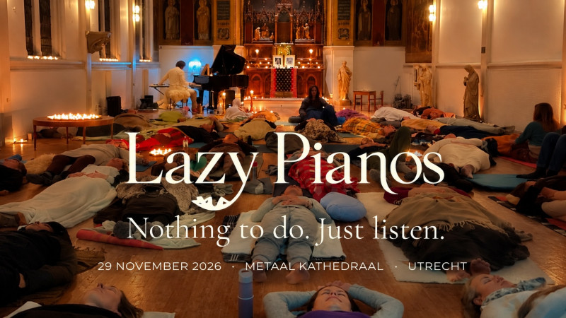 LAZY PIANOS | Ligconcert in Metaal Kathedraal - Live muziek, Ligconcert