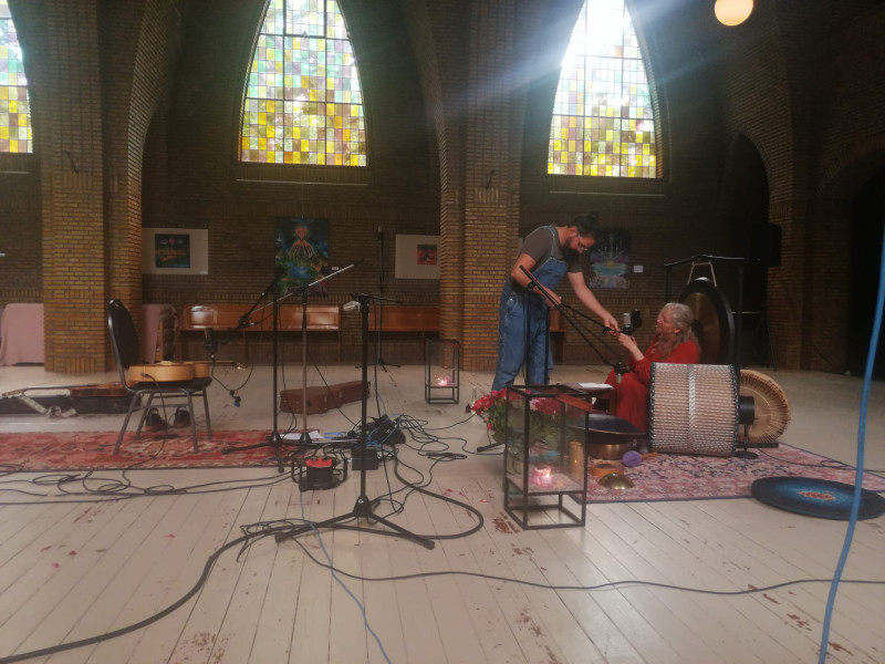 Klankreisconcert in intieme setting - Pia & Tom