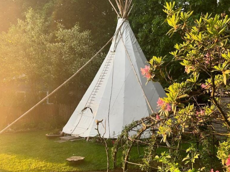 Vrouwencirkelreeks in de Tipi: Sensualiteit & Zelfliefde - Women's Circles, Sharing Circle, Fire Ceremony