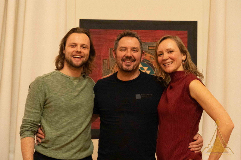 Re-union Day "Axel Gaat Binnen Tantra"