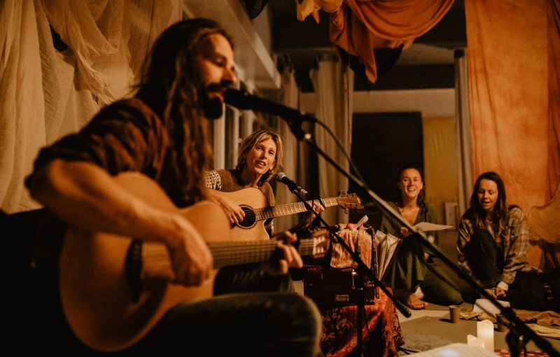 VOCAL FREE FLOW & SACRED SONGS met Elias & Lian