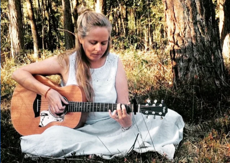 Mantra en Kirtan zingen met Ganga Ma